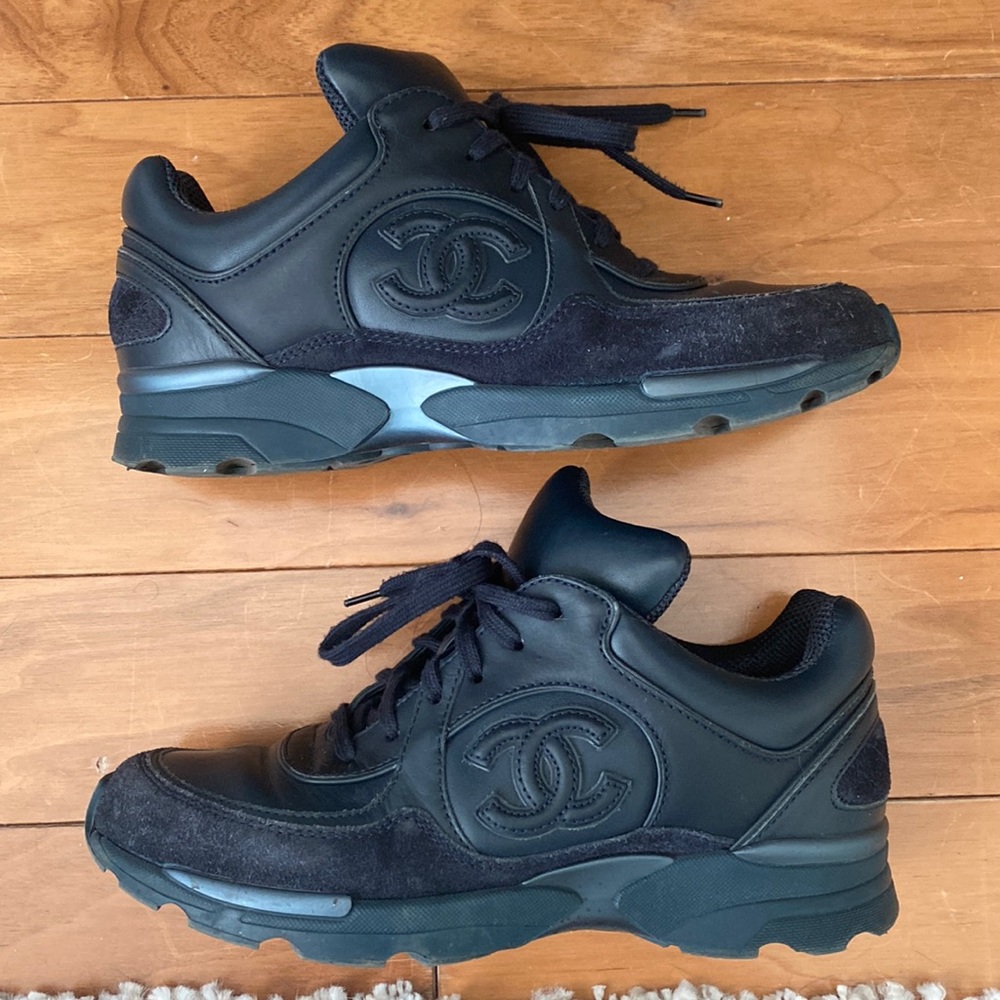 Chanel CC Runner in Navy